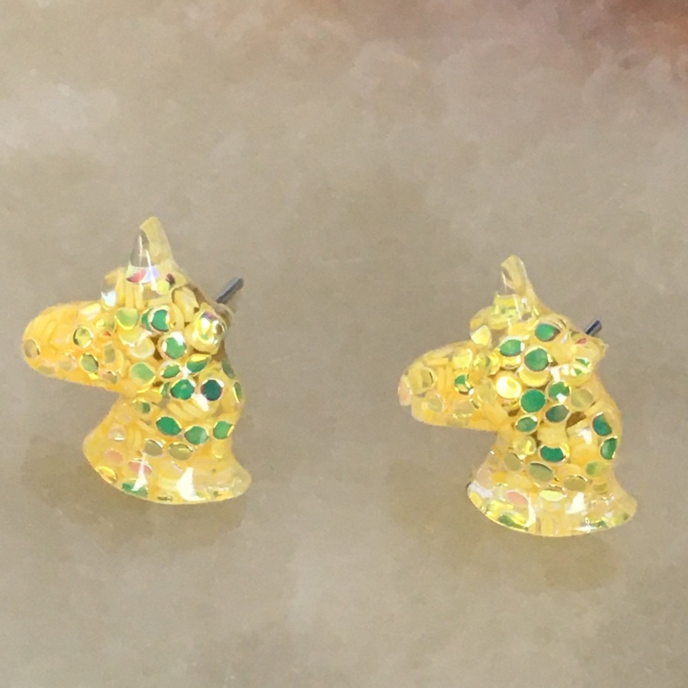 SALE 2 FOR $10 NWOT SPARKLE CONFETTI UNICORN KAWAII POST EARRINGS